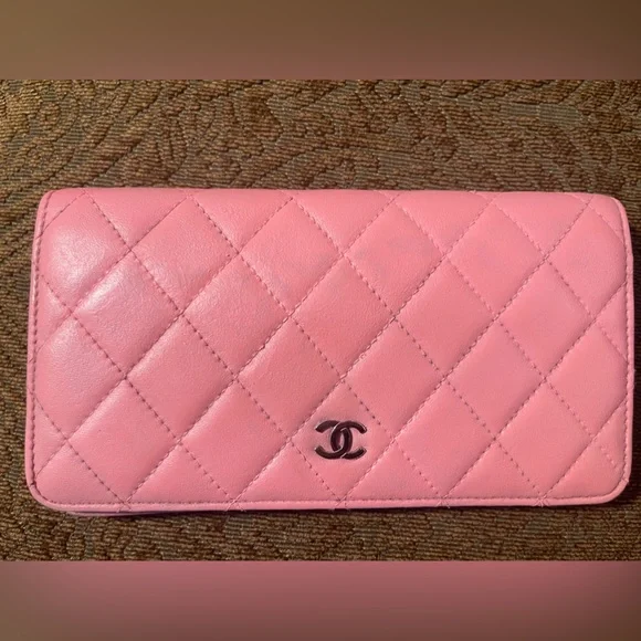 CHANEL CC Pink Leather Wallet-Chain And Wallet To Bag Insert Included - Picture 4 of 12